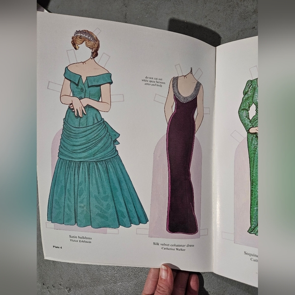 Princess Diana paper doll book - Picture 8 of 8